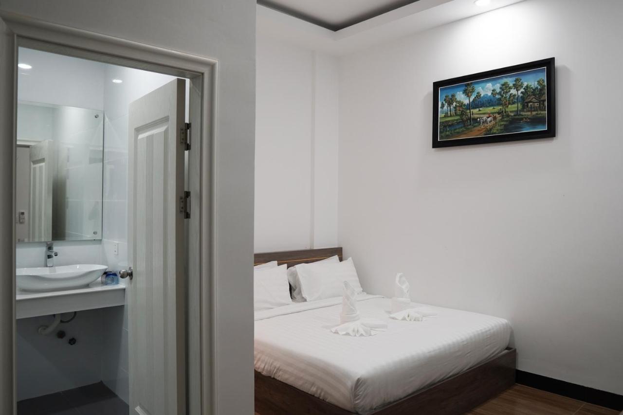 Apple Hotel Three - Near Pnh Airport Phnompenh Exteriér fotografie