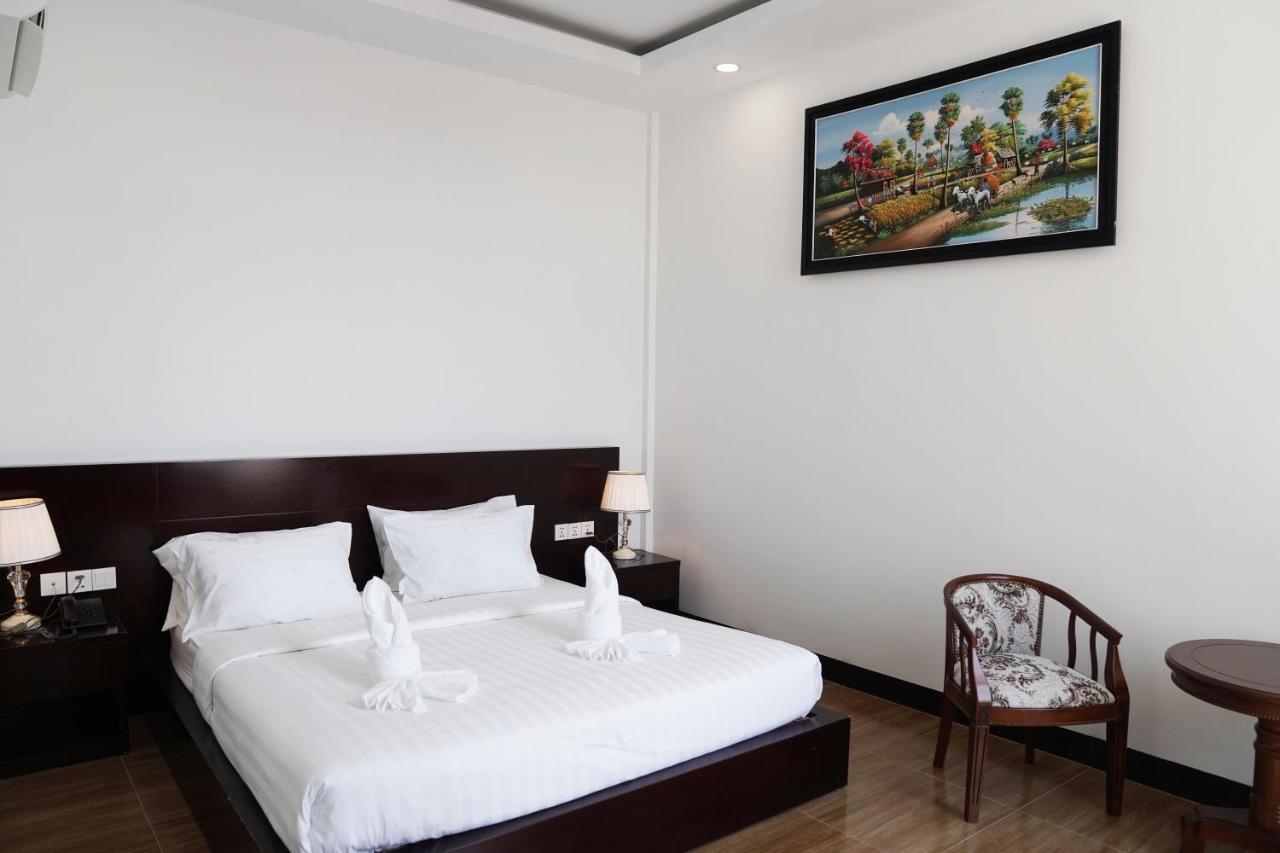 Apple Hotel Three - Near Pnh Airport Phnompenh Exteriér fotografie